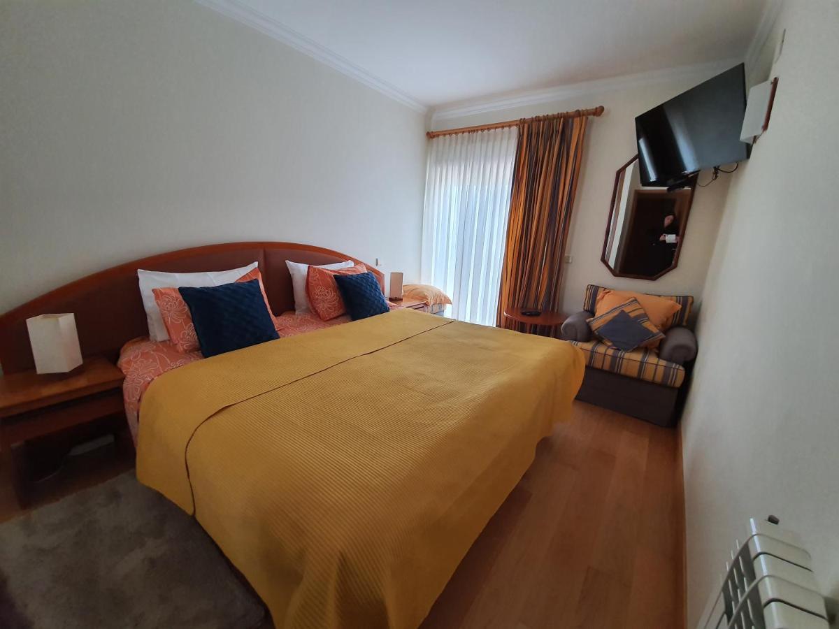 Nazare Apartamento Em Frente Ao Mar Luaran gambar